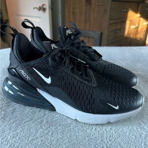 Nike Air Max 270 Black & White